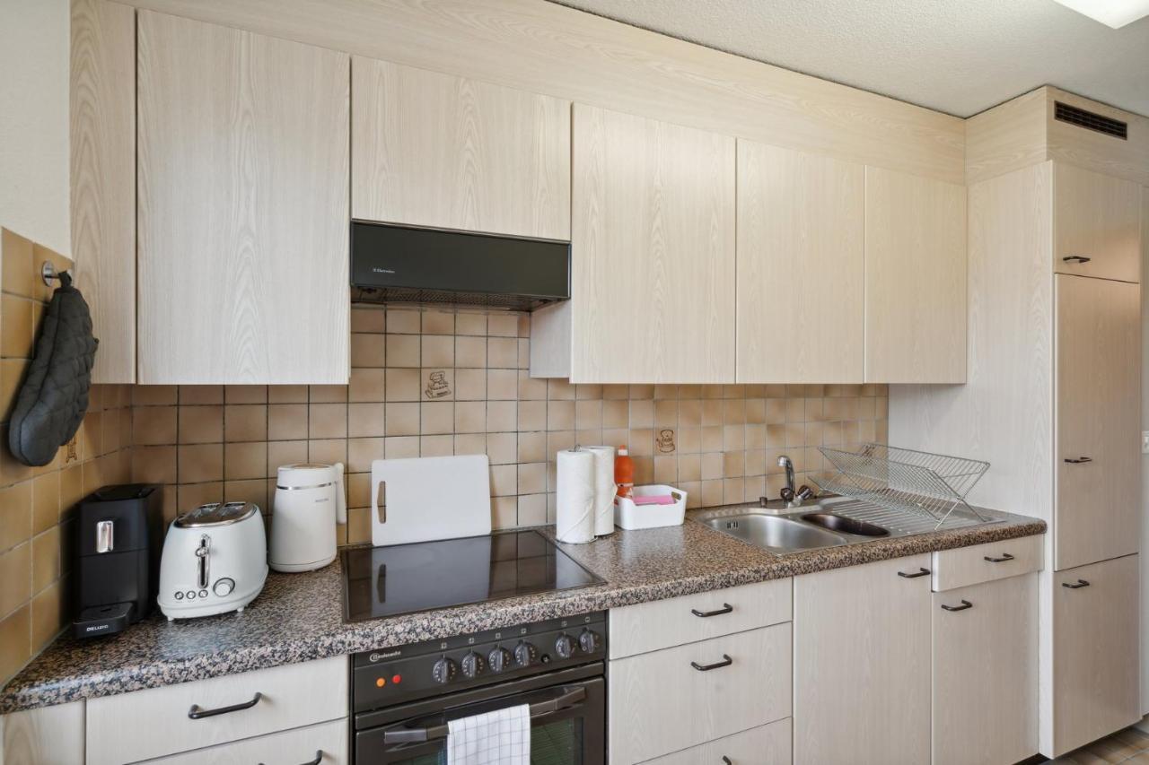 Affordable Comfort In Zurich Apartment Ngoại thất bức ảnh