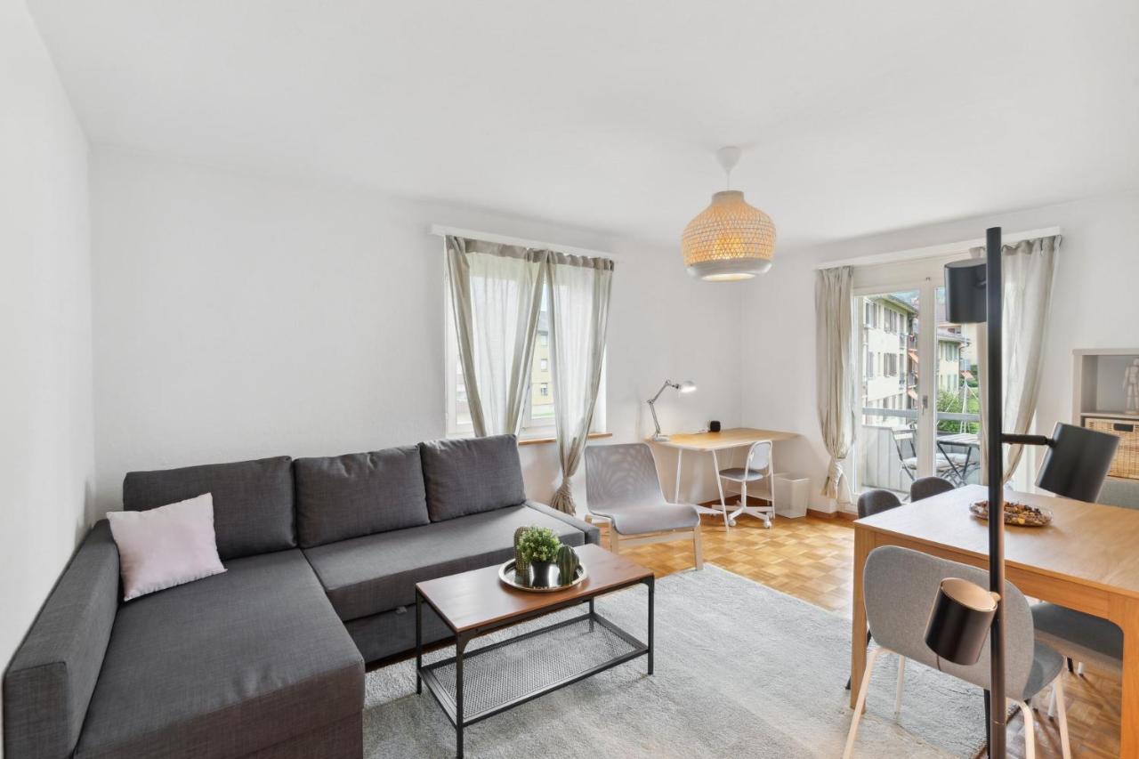 Affordable Comfort In Zurich Apartment Ngoại thất bức ảnh