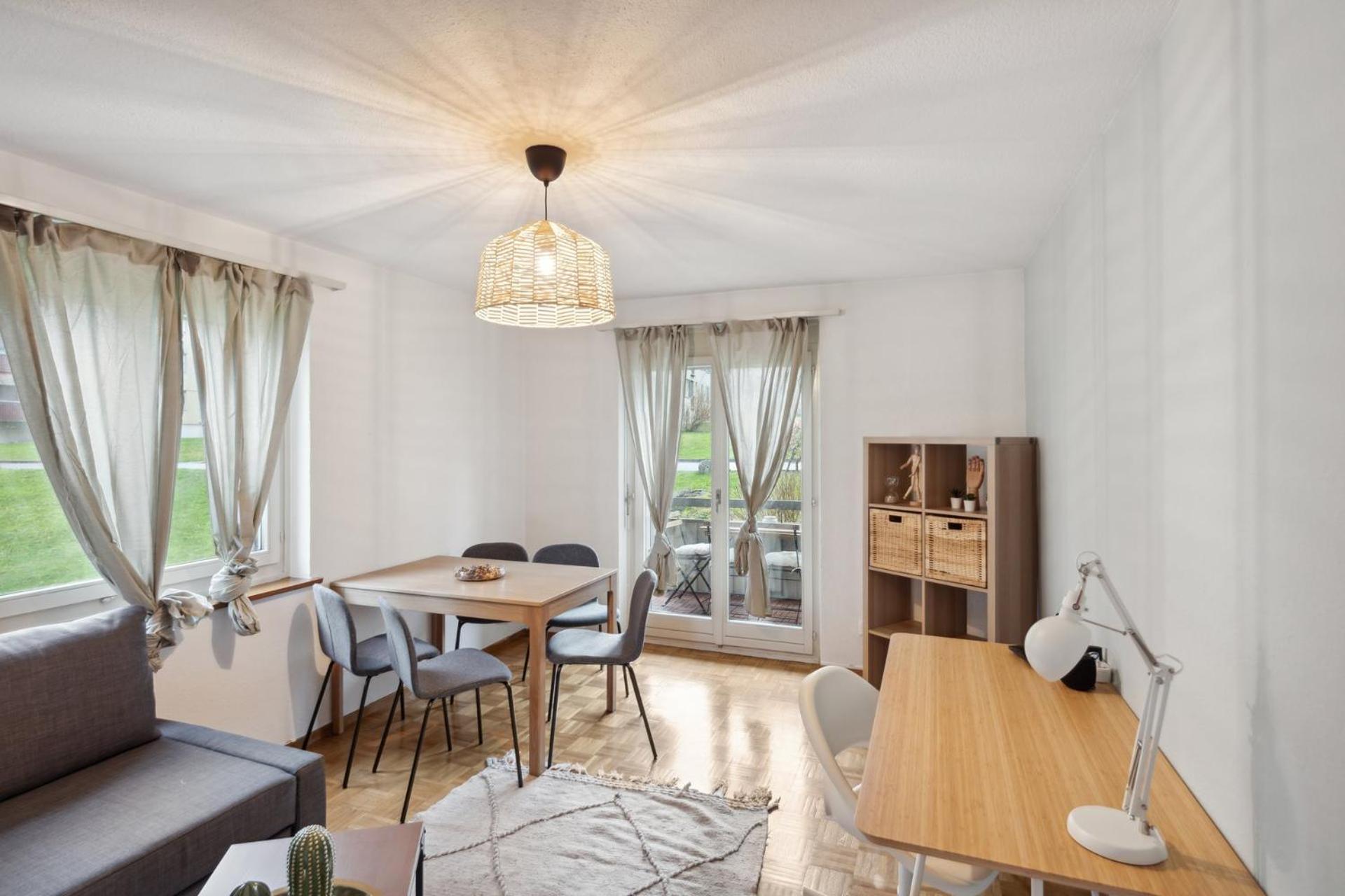 Affordable Comfort In Zurich Apartment Ngoại thất bức ảnh