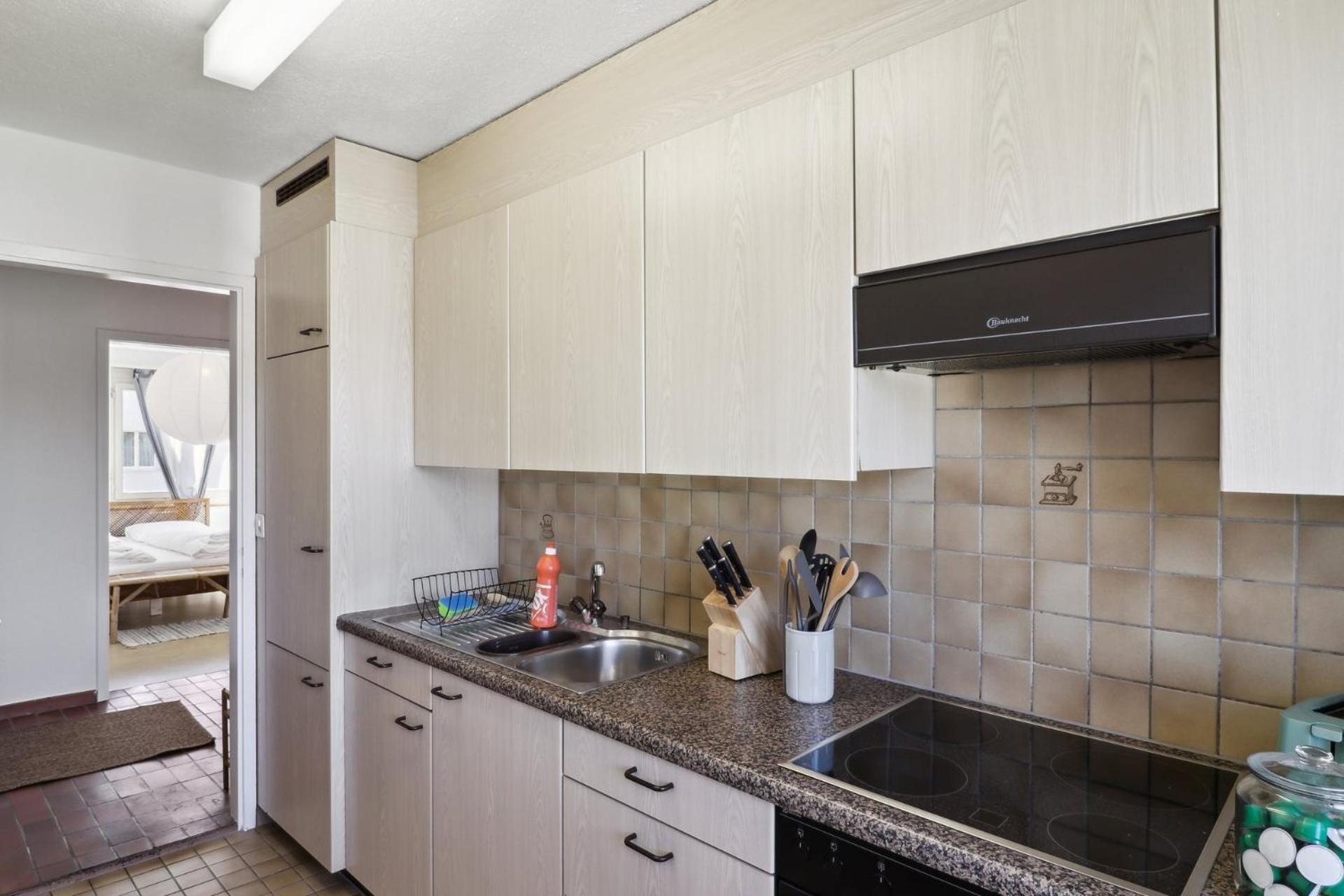 Affordable Comfort In Zurich Apartment Ngoại thất bức ảnh