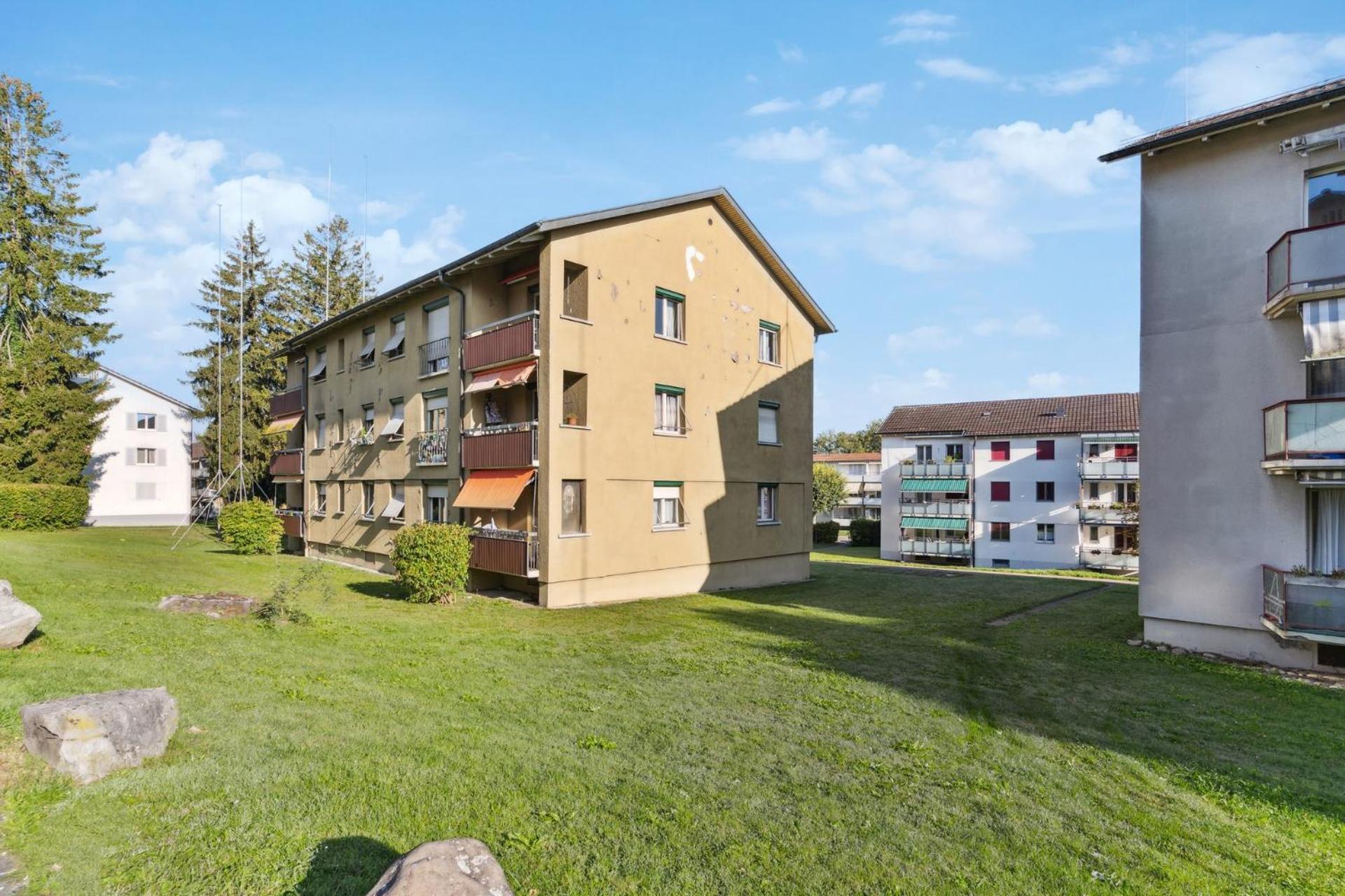 Affordable Comfort In Zurich Apartment Ngoại thất bức ảnh