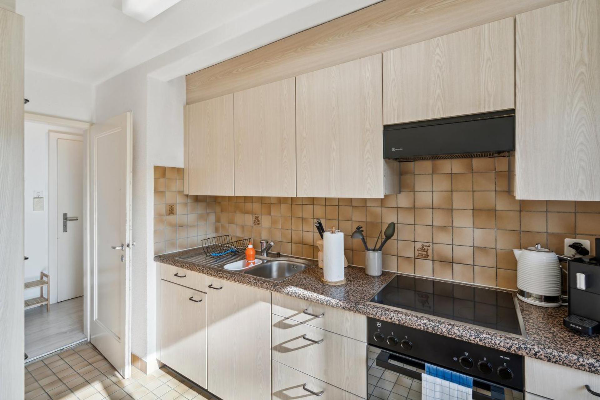 Affordable Comfort In Zurich Apartment Ngoại thất bức ảnh