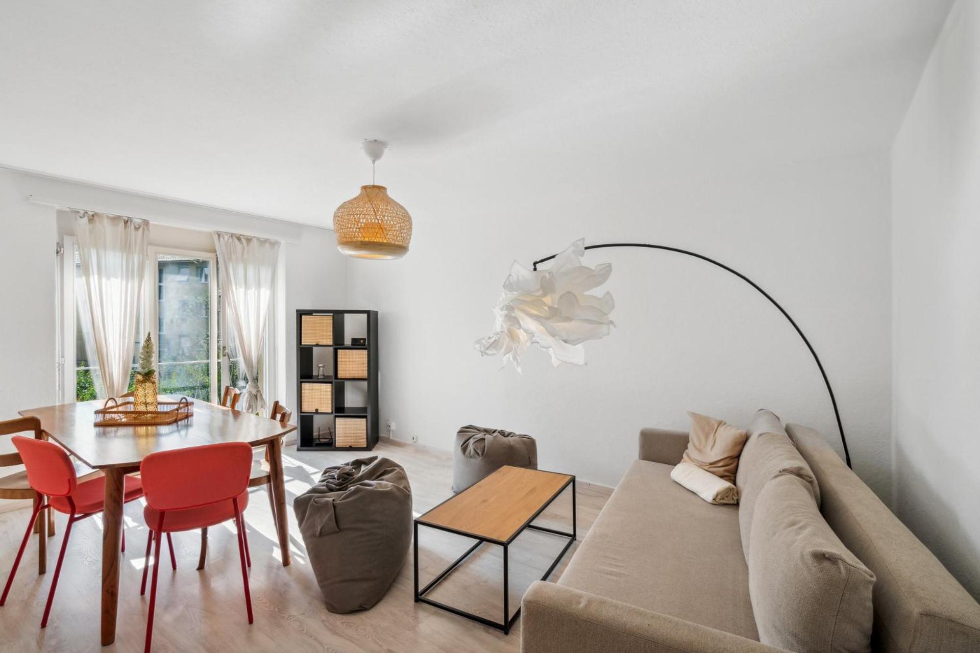 Affordable Comfort In Zurich Apartment Ngoại thất bức ảnh