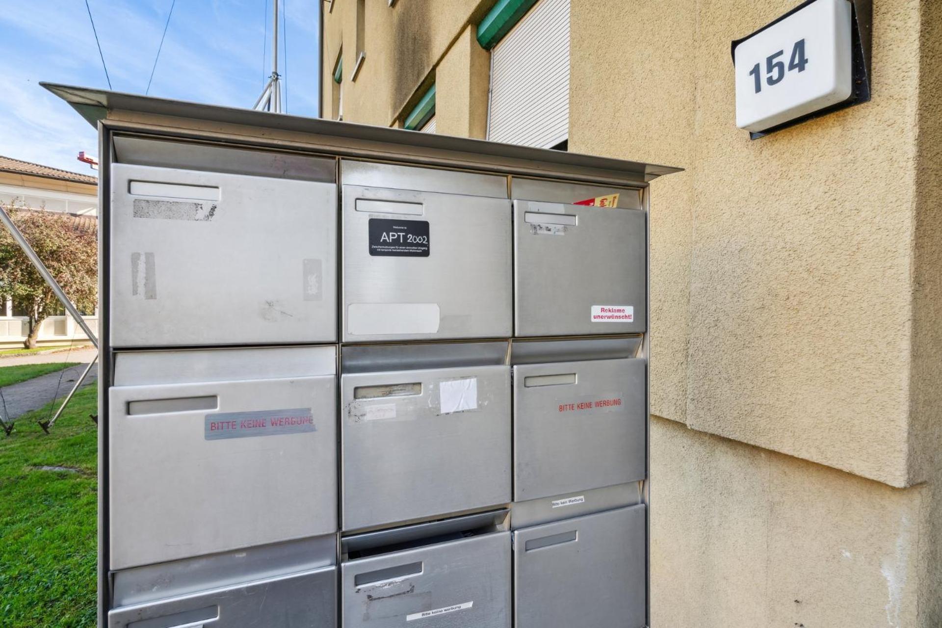 Affordable Comfort In Zurich Apartment Ngoại thất bức ảnh