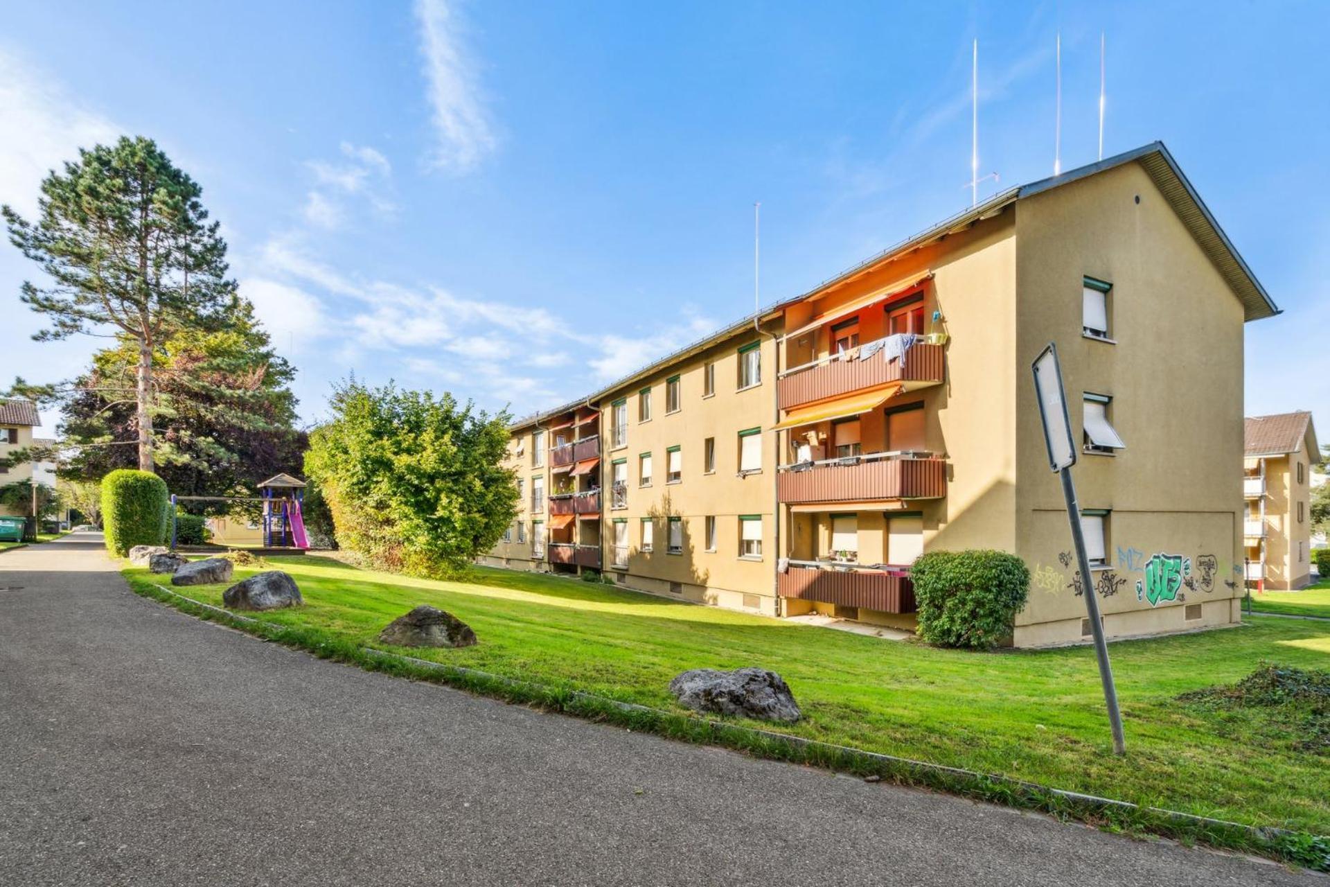 Affordable Comfort In Zurich Apartment Ngoại thất bức ảnh