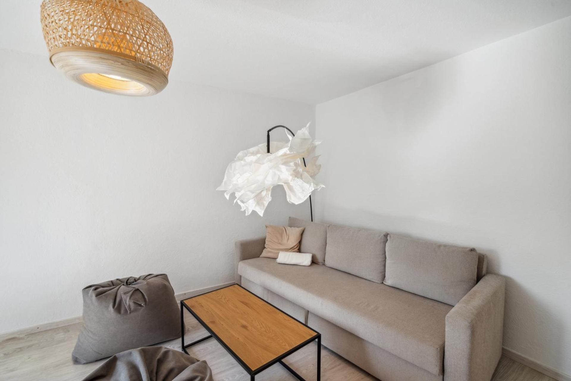 Affordable Comfort In Zurich Apartment Ngoại thất bức ảnh